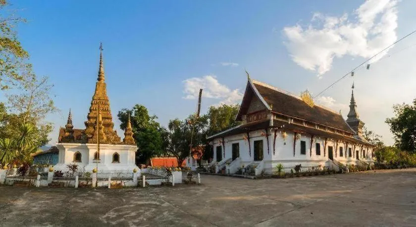 Saysamphanh Hotel Luang Prabang 2*,